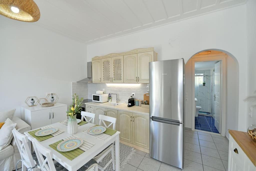 Olivo II Luxury Apartment Hydra  Zewnętrze zdjęcie